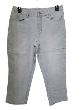 Chico's Size 0.5 (S/6) Gray Perfect Stretch Girlfriend Slim Leg Capri Jeans